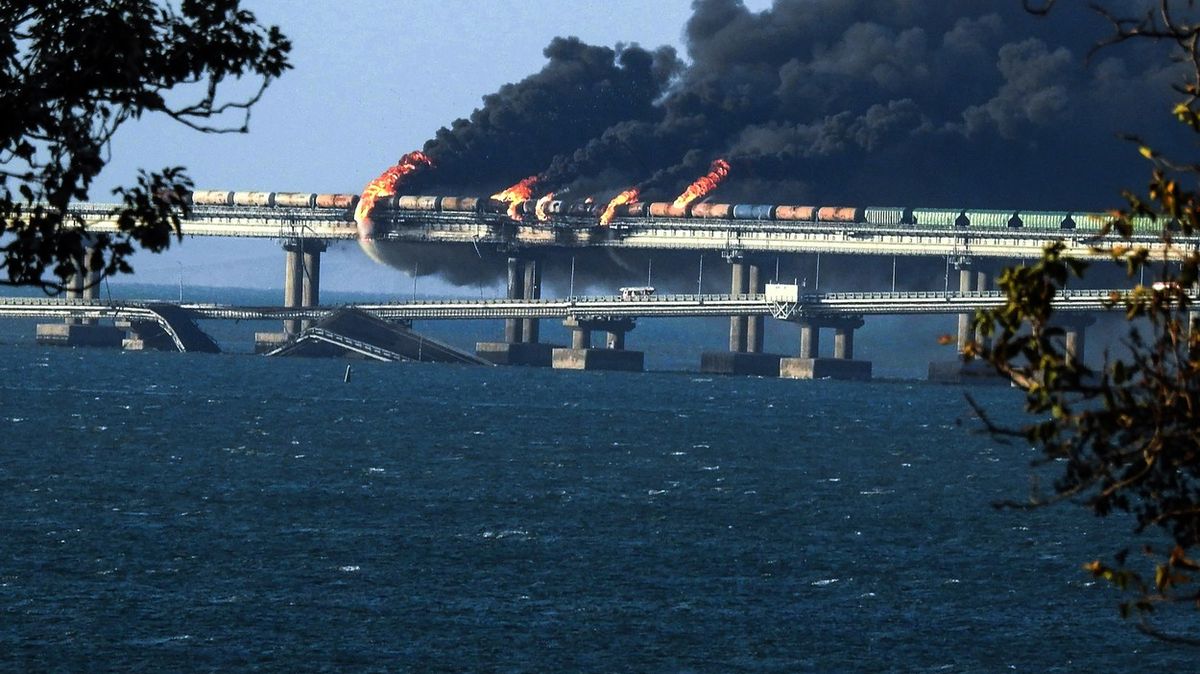 NYT: Za výbuchem na Krymském mostě stojí ukrajinské tajné služby